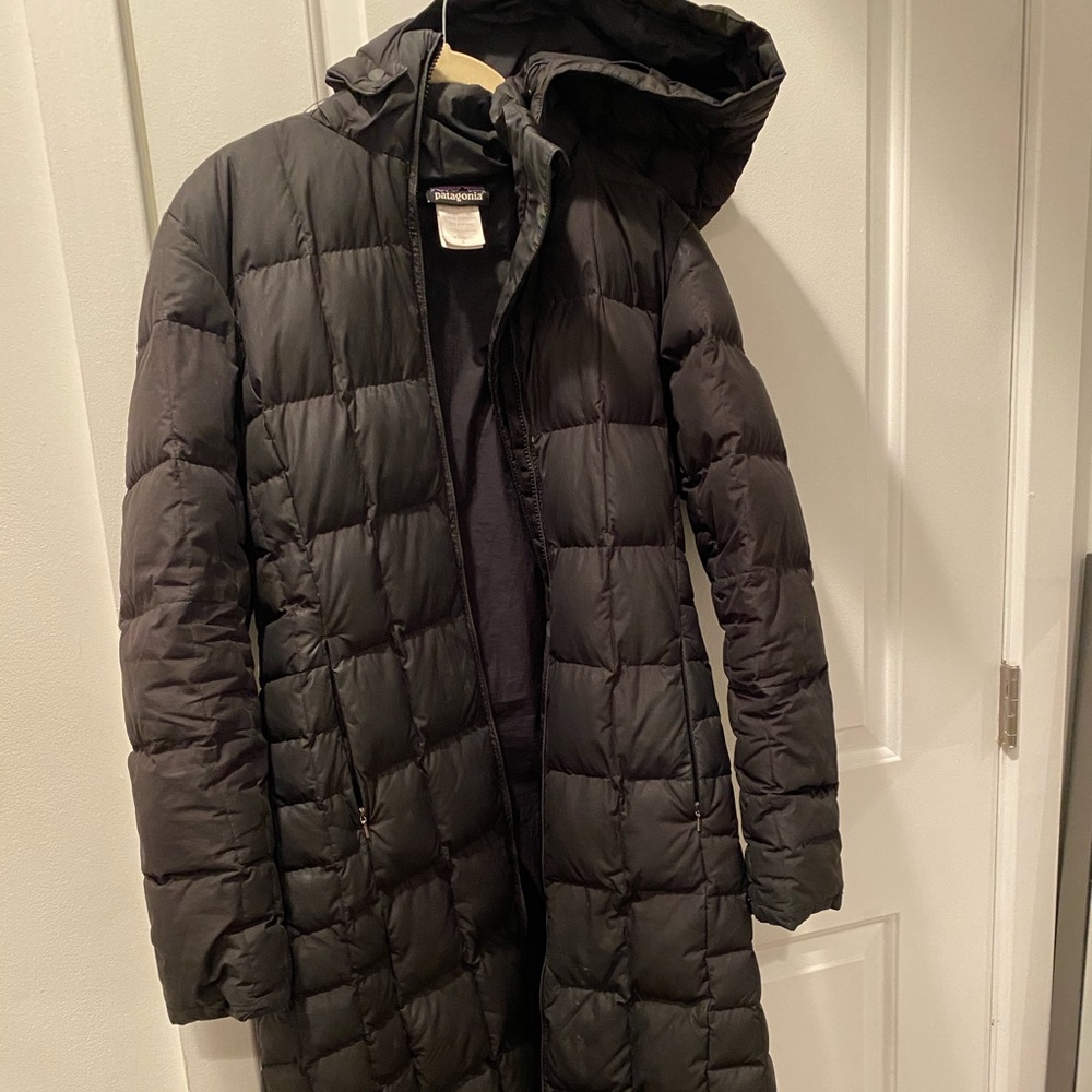 Patagonia Down w/ It Parka- Small, USED